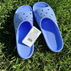 NEW - Crocs Classic Platform Slide in lavender glitter